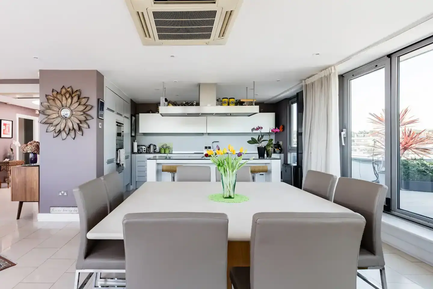 High-rise Penthouse in the Heart of Clerkenwell in Clerkenwell